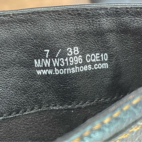 BORN Leather Black Boots with Brown Contrasting Stitching Metal Buckle Moto sz 7 - Picture 9 of 14